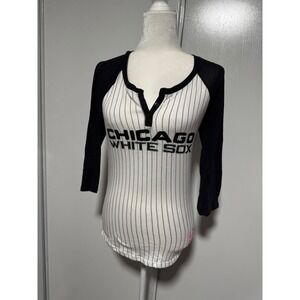 PINK Victoria's Secret Chicago White Sox Baseball Tee Shirt Small 3 Strikes